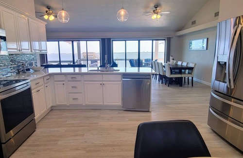 Fowlers House | Waterfront