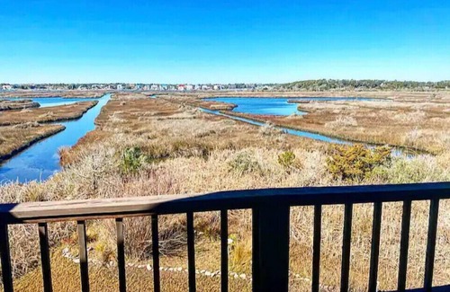 Sneads Ferry House | Waterfront Property/Deck/Easy Beach Access