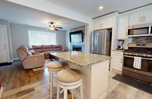 Mystic Island House | Waterfront Vacation Rental in Mystic Island