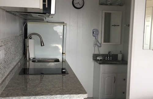 North Truro Apartment | Waterfront-View Studio #22 · Deck, Parking & Free Shuttle to P-Town