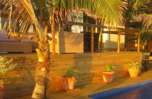 Trois-Bassins Villa | Waterfront villa with swimming pool. Exceptional view
