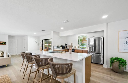 Palm Beach - West Palm Beach House | Waterfront Villa w/Pool Game Room