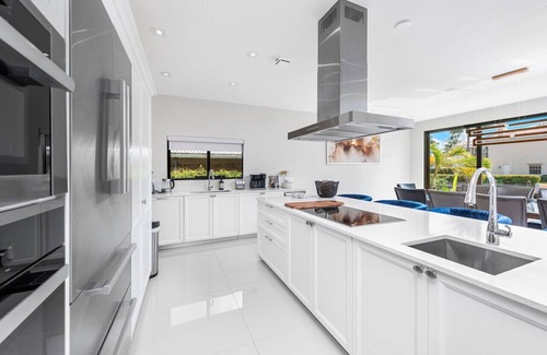 South Lake House | Waterfront Villa / Heated Pool, Gameroom, Sleeps12