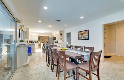Orient Park House | Waterfront Villa w/Pool ~ 5 Mi to Ybor City!