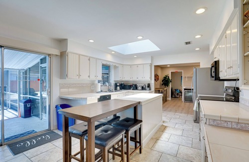 Orient Park House | Waterfront Villa w/Pool ~ 5 Mi to Ybor City!