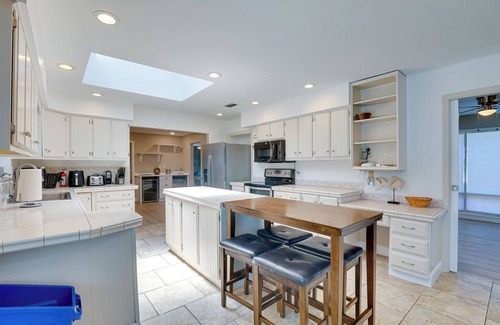 Orient Park House | Waterfront Villa w/Pool ~ 5 Mi to Ybor City!