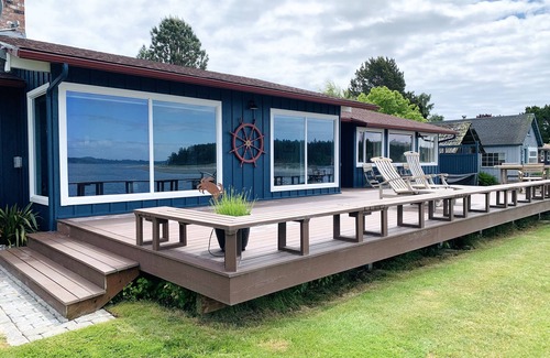 Lopez Island House | Waterfront Village Beach House