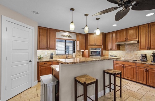 Yacht Club House | Waterfront w/South Facing Pool, 4 Full Baths, Dock/Direct Gulf Access, Bikes/Kayaks, Walk to Beach!