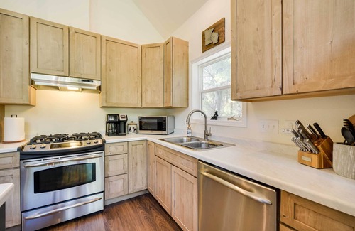 Webster Cabin | Waterfront Webster Cabin w/Dock on Warner Lake!