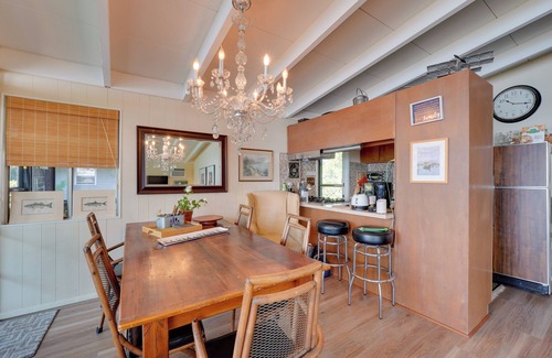 Kauneonga Lake House | Waterfront White Lake Vacation Rental!