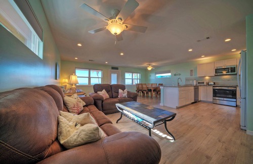 Rockport House | Waterfront with pier, great fishing and sunsets on Copano Bay in Rockport, Texas