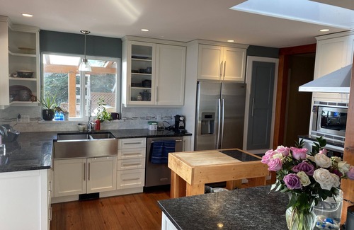 Courtenay House | Waterfront Wonder! Epic private paradise near the center of Courtenay