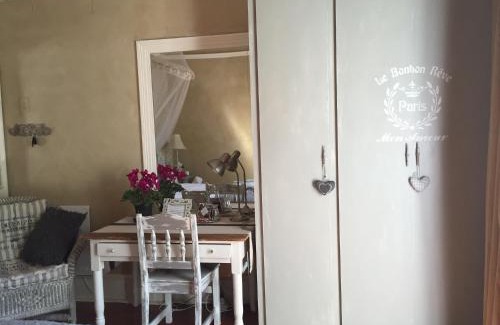 Muckleneuk House | Waterhouse Guest Lodge in Muckleneuk