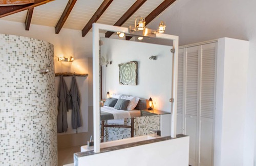 Kralendijk Cottage | Waterlands Villa Sol - Near Kralendijk on gated community