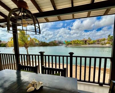 Waterlands Village House | Waterlands Village, Casa Cascaya - Amazing views!