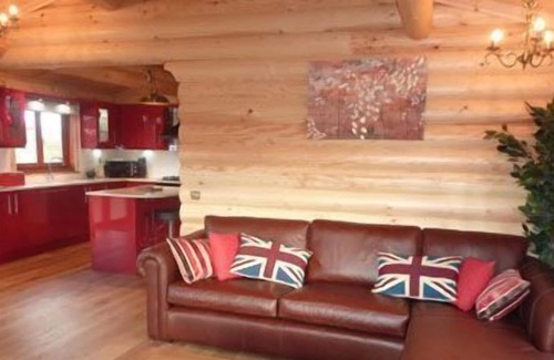 Castle Bytham Cottage | WATERLILY - sleeps 2 guests in 1 bedroom