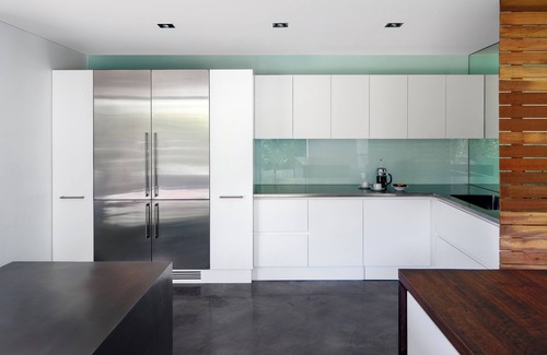 Pinelands Villa | Waterline - A modern and minimalist 4 bedroom designed with comfort in mind