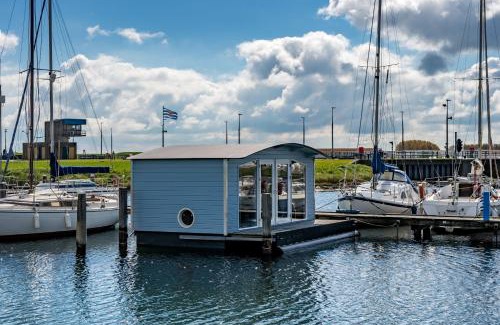 Wilhelminadorp Boat Rental | Waterlodge