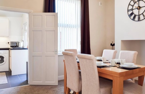 Preston Cottage | Waterloo Lodge - UK49282
