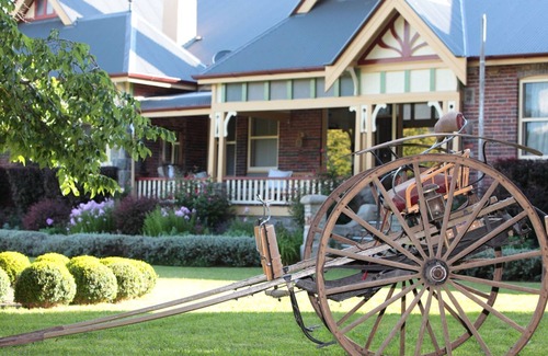 Matheson Cottage | Waterloo Stockmans Cottage - historic rural property