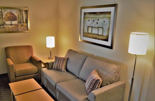 Waterloo Hotel | Waterloo Suites Hotel, Trademark Collection by Wyndham