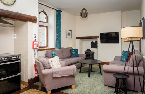 Watermouth Cottage | WATERMOUTH CASTLE, CLOCK TOWER APARTMENT, with pool in Ilfracombe