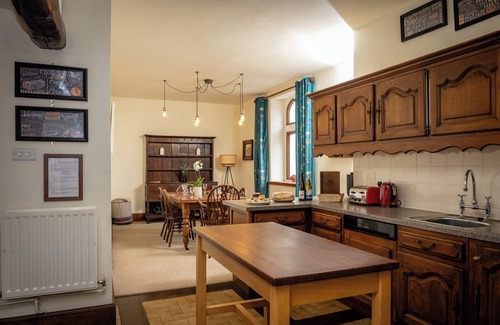Watermouth Cottage | WATERMOUTH CASTLE, CLOCK TOWER APARTMENT, with pool in Ilfracombe