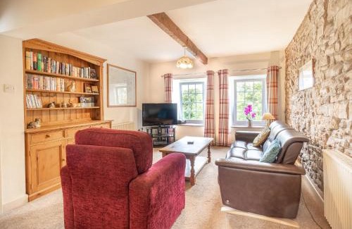 West Burton House | Waters Edge Apartment The Mill