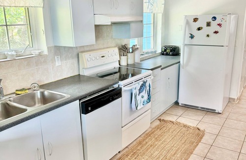 Great Exuma House | Waters Edge at The Cays