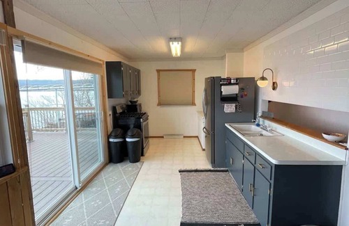 Merrimac House | Waters Edge Cottage S