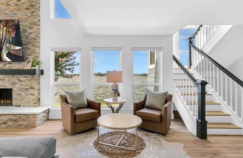 Walden on Lake Conroe House | Waters Edge Estate