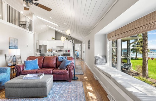Markesan Cabin | Waters Edge Green Lake