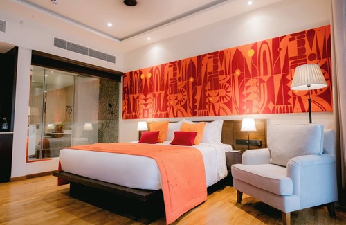 Battaramulla Hotel | Waters Edge Hotel
