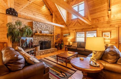 Jefferson House | Waters Edge Retreat