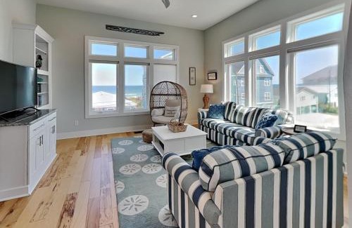 Carolina Beach House | Waters Edge