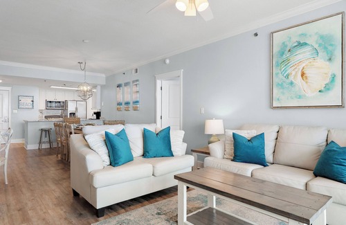 Fort Walton Beach Condo | Waterscape B606 ~ Unobstructed Ocean Views ~ Premium Beach Service!