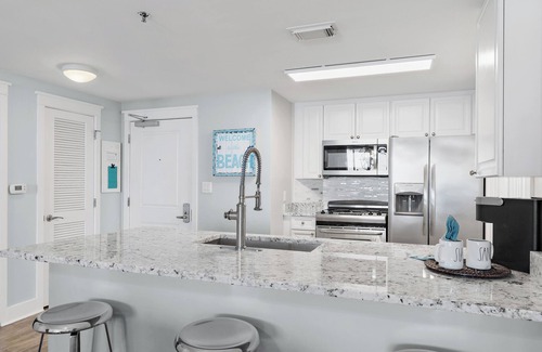 Fort Walton Beach Condo | Waterscape B606 ~ Unobstructed Ocean Views ~ Premium Beach Service!