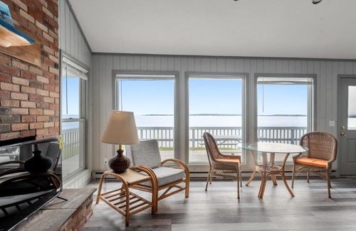 Southold House | Watersedge Retreat