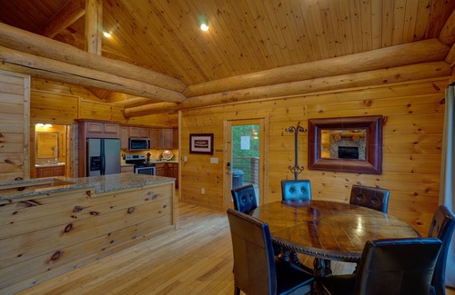 Bryson City Cabin | Watershed 7 - Ideal for Couples' Retreat or Family Gathering