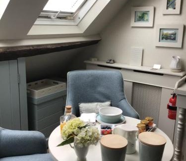 Knaresborough Bed & Breakfast | Waterside Cottage Bed and Breakfast