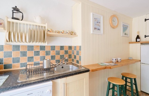 Chysauster Cottage | Waterside Cottage, rural St Ives, 7 minutes to the nearest beach