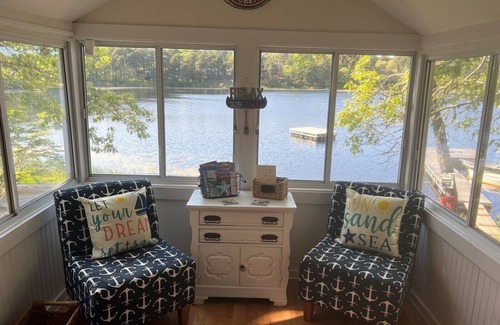 Eastham Cottage | Waterside Eastham Cottage with Quintessential Cape Cod Charmn