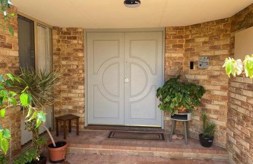 Dudley Park Apartment | Waterside Hideaway