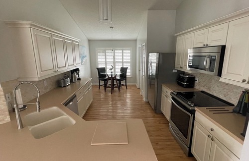 Eagle Pointe South Villa | WATERSIDE is unique: it's the best villa and the best position at Eagle Pointe