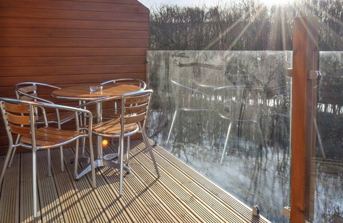 Rastrick Cottage | Waterside Lodge Sixteen - UK13038