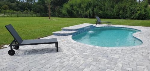 Groveland House | Waterski and More