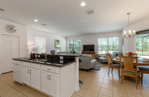 Watersong House | ☀ Watersong Resort - Disney Area - Clubhouse - Huge Pool Deck- Conservation View