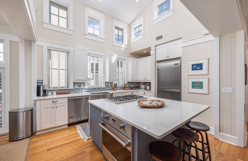 WaterSound Beach House | Watersound Beach Cottage! Close to Beach and Pool! Perfect Family Getaway!