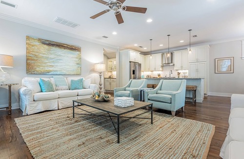 WaterSound West Beach House | Watersound West ~ Golf Cart ~ Private Beach Access