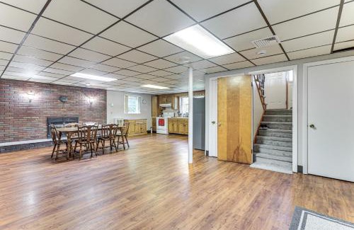 Oakville House | Watertown Home with Yard 1 Mi to Echo Lake Park!
